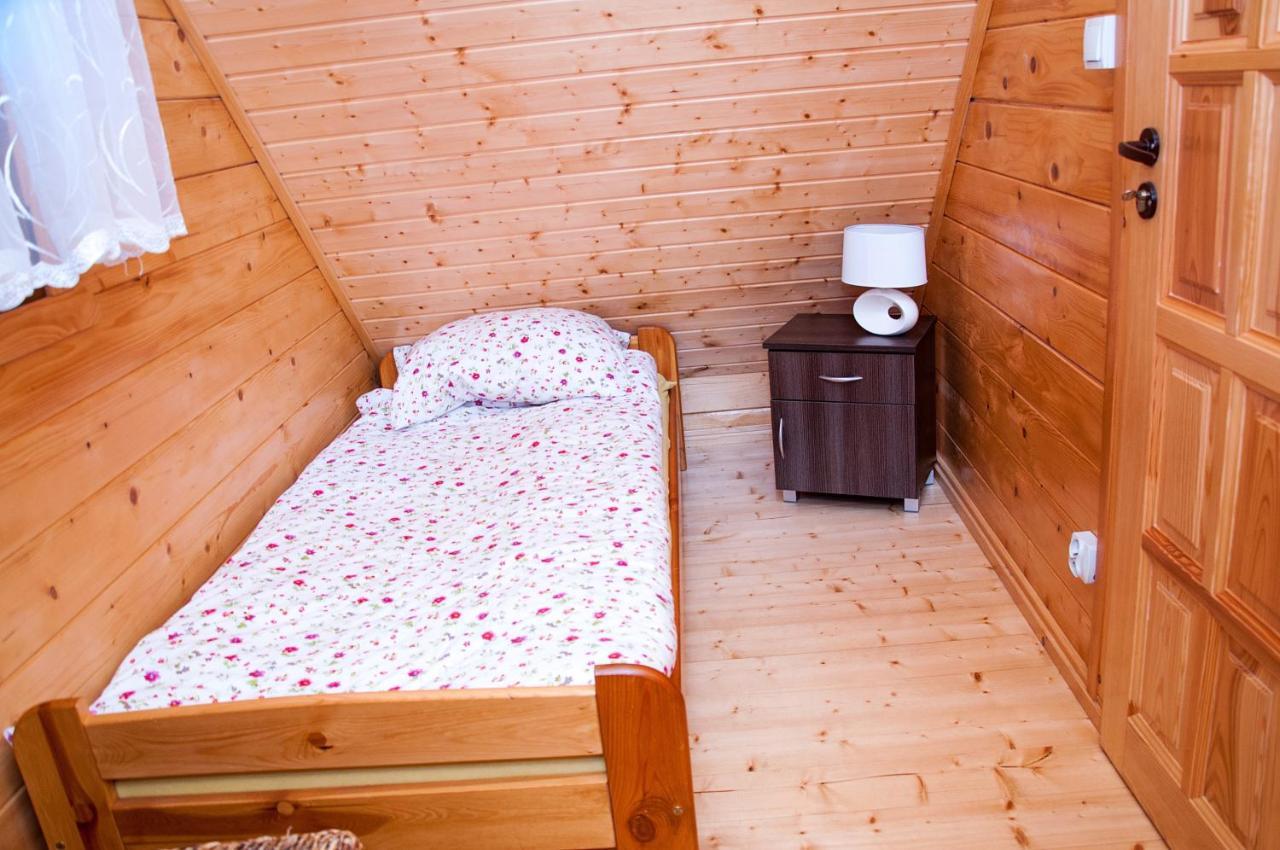 Morska Mila Hotel Gaski  Ngoại thất bức ảnh